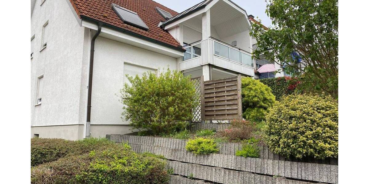 Etagenwohnung Bünde - 3 Zimmer, 81 m&sup2;, 769&euro; | Angebot:26515602