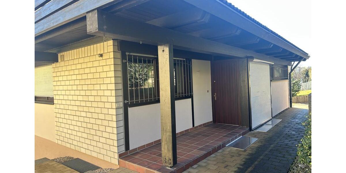 Einfamilienhaus Uhingen - 6.5 Zimmer, 175 m&sup2;, 1.980&euro; | Angebot:25356517