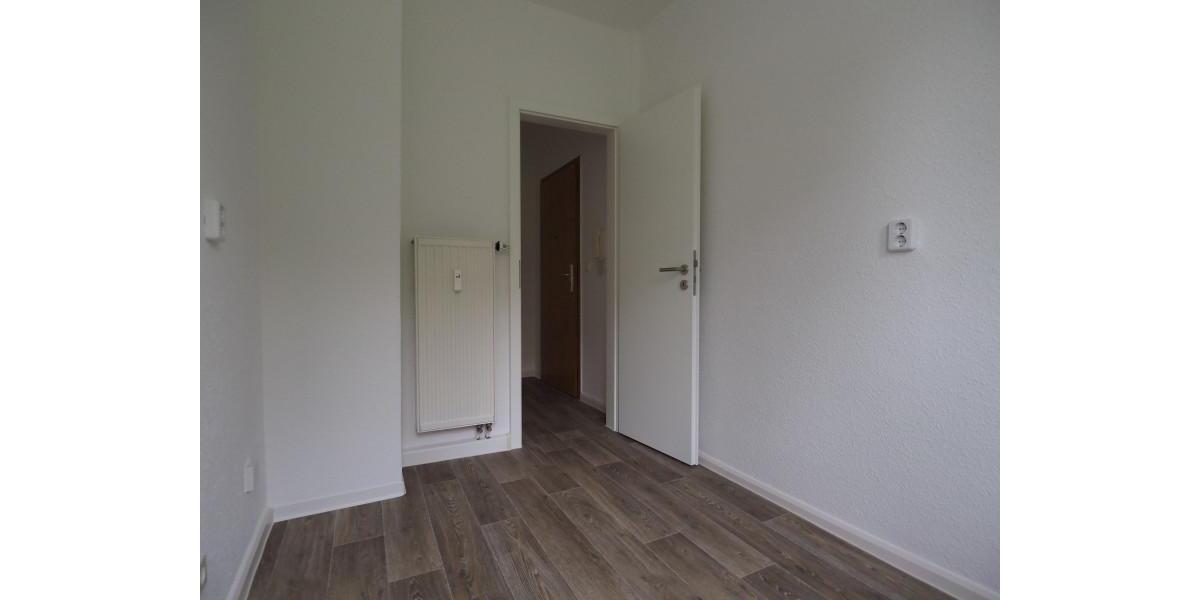 Erdgeschoßwohnung Altenburg - 3 Zimmer, 58 m&sup2;, 380&euro; | Angebot:24438850