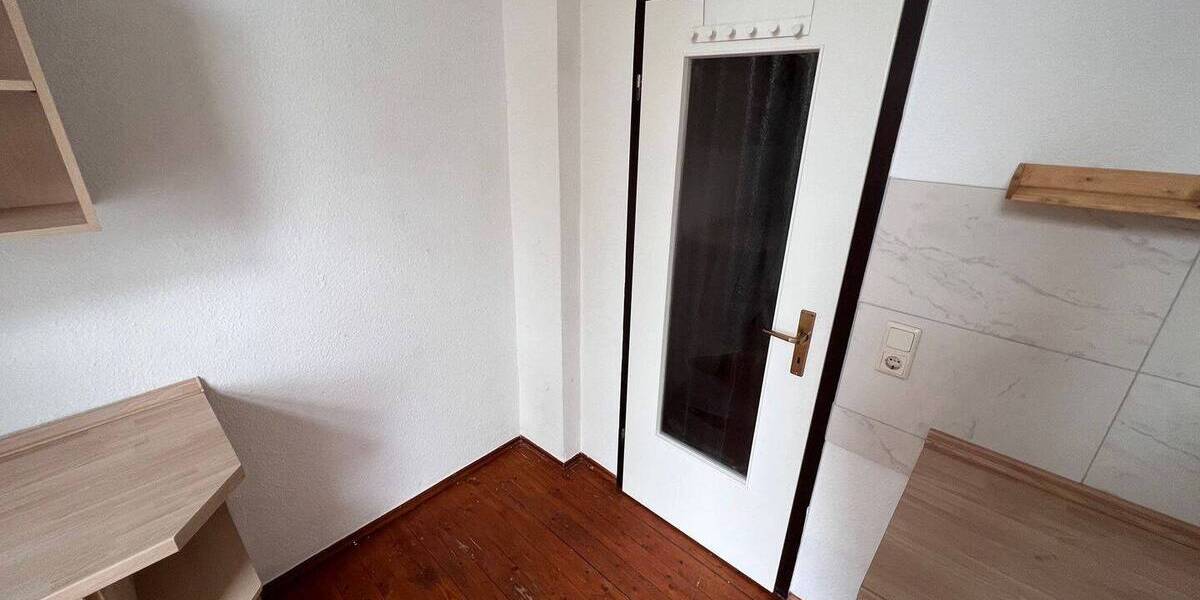 Etagenwohnung Bernburg Bergstadt - 2 Zimmer, 60 m&sup2;, 390&euro; | Angebot:26656758