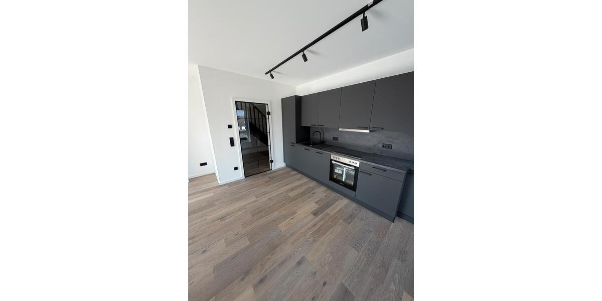 Dachgeschoßwohnung Verden (Aller) - 3 Zimmer, 100 m&sup2;, 1.450&euro; | Angebot:25932926