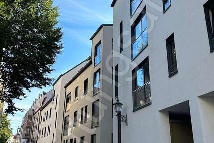 Wohnung zum Mieten in Augsburg 1.350 € 106.13 m²