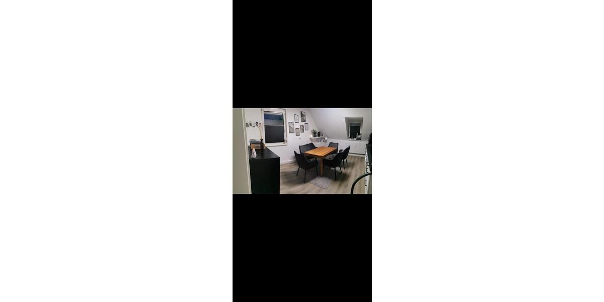 Dachgeschoßwohnung Stegaurach - 2 Zimmer, 49 m&sup2;, 585&euro; | Angebot:26502773