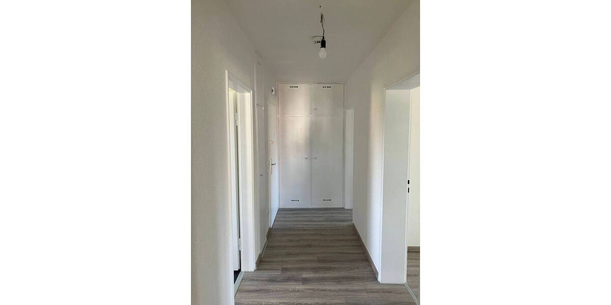 Etagenwohnung Salzgitter Lebenstedt - 4 Zimmer, 74 m&sup2;, 446&euro; | Angebot:26259206