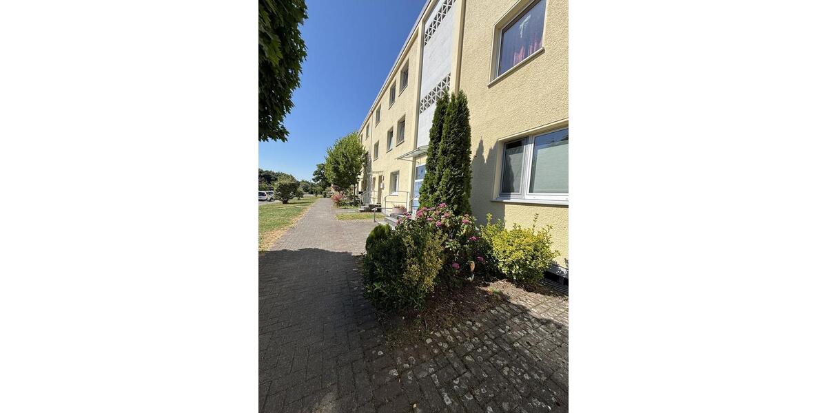 Erdgeschoßwohnung Kamp-Lintfort Lintfort - 3.5 Zimmer, 67 m&sup2;, 550&euro; | Angebot:25175694