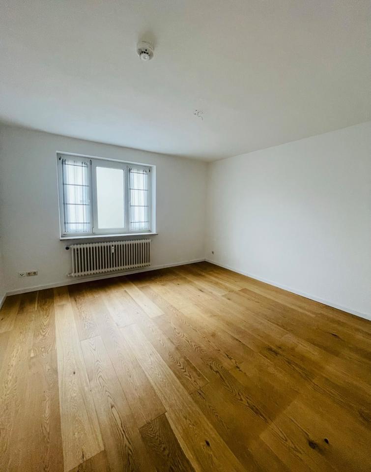Helle 1,5-Zimmer-Wohnung in Augsburg – Kernsaniert & sofort frei