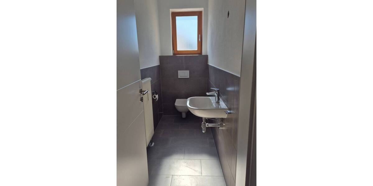 Etagenwohnung Vohburg an der Donau Vohburg - 4 Zimmer, 140 m&sup2;, 1.375&euro; | Angebot:25701213