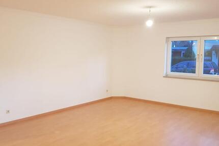 Wohnung Lampertheim - 4.5 Zimmer, 115 m&sup2;, 1.200&euro; | Angebot:25118022