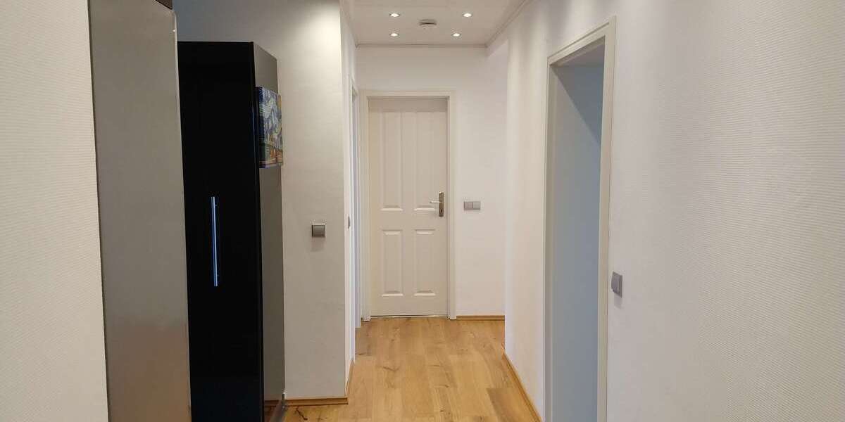 Wohnung zum Mieten in Hildesheim 950 € 81.39 m² 3 zimmer