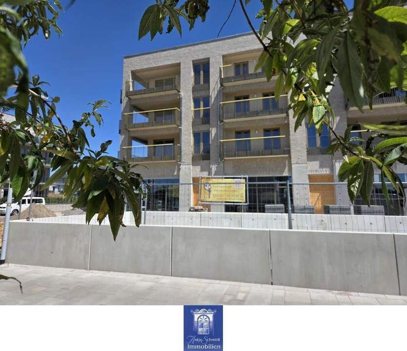 Ihr neues Zuhause an der Elbe im Erstbezug! Moderne Ausstattung, großer Balkon! 3 zimmer