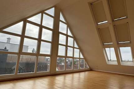 Wohnung Bremen Östliche Vorstadt - 4 Zimmer, 132 m&sup2;, 1.452&euro; | Angebot:26745388