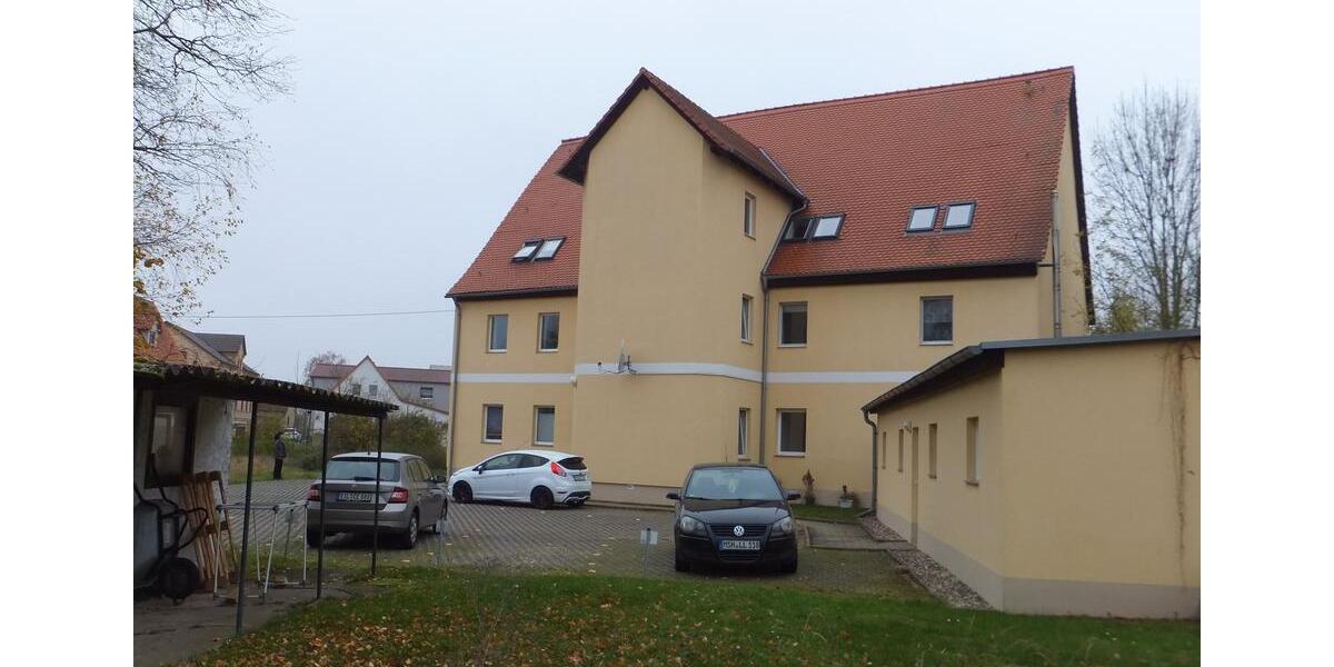 Etagenwohnung Eisleben (Lutherstadt) - 2 Zimmer, 70 m&sup2;, 420&euro; | Angebot:24816331