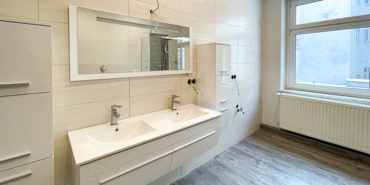 Etagenwohnung Aue Aue - 3 Zimmer, 100 m&sup2;, 650&euro; | Angebot:26141608