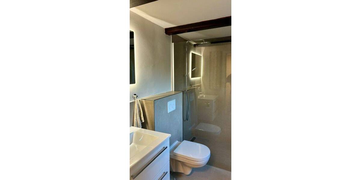 Einfamilienhaus Besdorf - 4 Zimmer, 160 m&sup2;, 2.200&euro; | Angebot:26017214