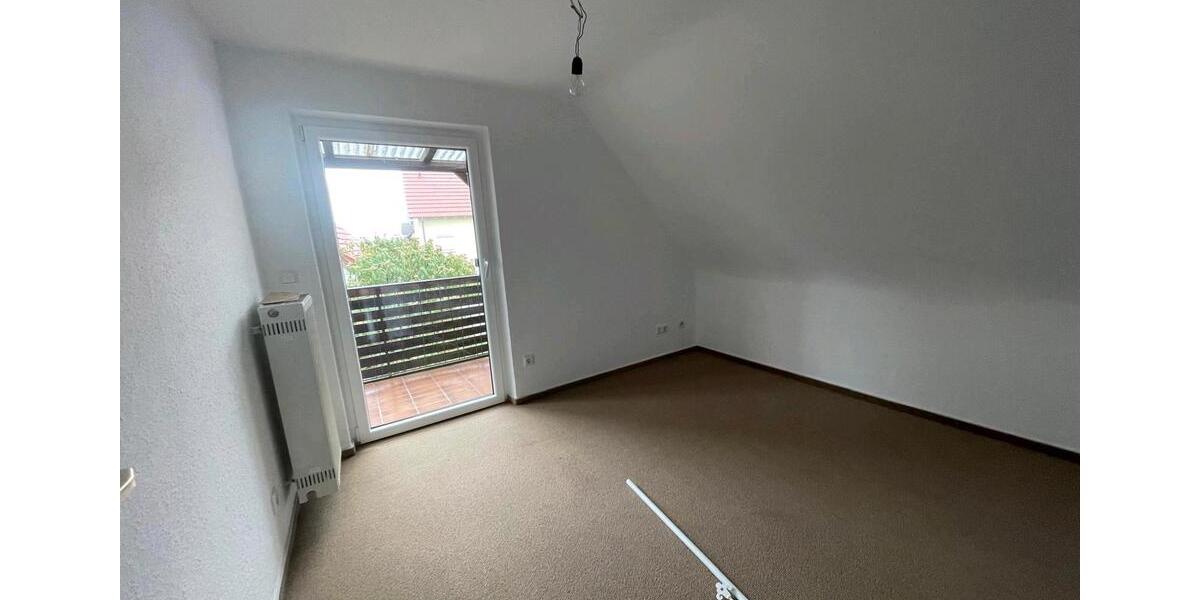 Dachgeschoßwohnung Mainhardt - 3 Zimmer, 58 m&sup2;, 860&euro; | Angebot:26644321