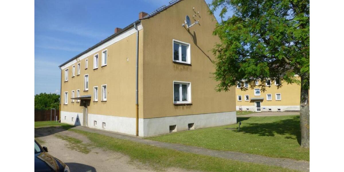 Etagenwohnung Tarnow - 3 Zimmer, 63 m&sup2;, 345&euro; | Angebot:25868130