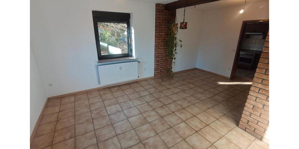 Etagenwohnung Johannesberg - 2.5 Zimmer, 84 m&sup2;, 690&euro; | Angebot:26413687