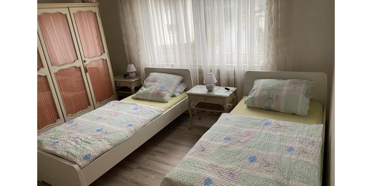 Wohnen auf Zeit Kirchhundem - 4 Zimmer, 100 m&sup2;, 20&euro; | Angebot:25924698