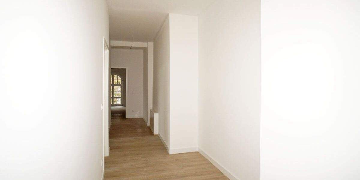 Etagenwohnung Freital / Saalhausen Saalhausen - 4 Zimmer, 123 m&sup2;, 1.250&euro; | Angebot:24685811