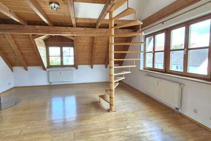 Wohnung zum Mieten in Neufahrn 1.325 € 110 m²