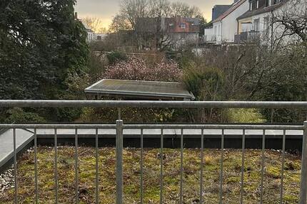 Mädels aufgepasst - 2 freie Zimmer in Mädels WG 5 zimmer