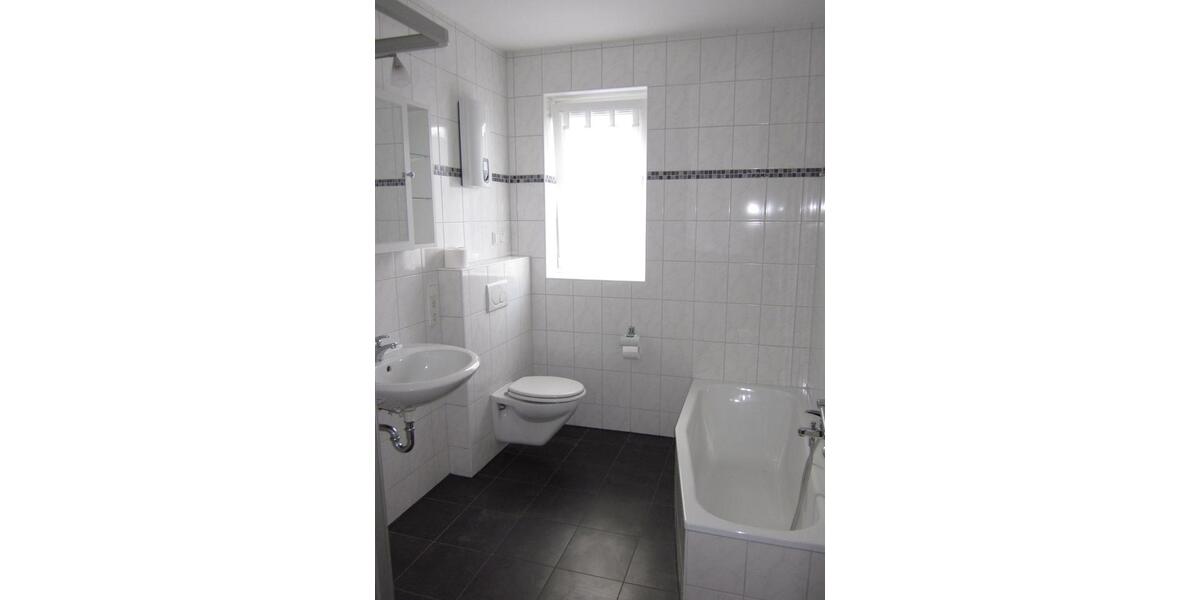 Etagenwohnung Leiwen - 3 Zimmer, 88 m&sup2;, 620&euro; | Angebot:25543082