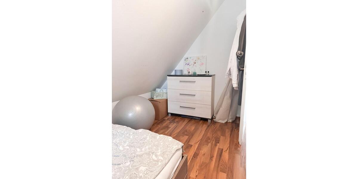 Dachgeschoßwohnung Bösel - 3 Zimmer, 73 m&sup2;, 550&euro; | Angebot:22142899