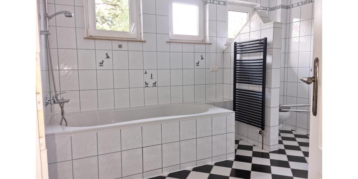 Mietwohnung 165qm, 2-geschoßig, Langgöns-Oberkleen 7 zimmer