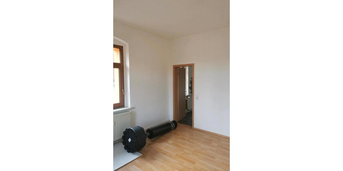 Etagenwohnung Hohenstein-Ernstthal Ernstthal - 4 Zimmer, 79 m&sup2;, 590&euro; | Angebot:26223322