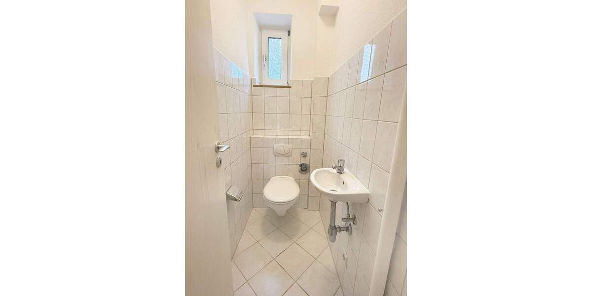 Etagenwohnung Stuttgart Ost - 2 Zimmer, 50 m&sup2;, 765&euro; | Angebot:25167819