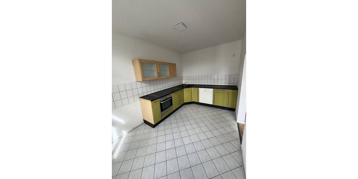 Etagenwohnung Gera Innenstadt - 2 Zimmer, 66 m&sup2;, 429&euro; | Angebot:26800183