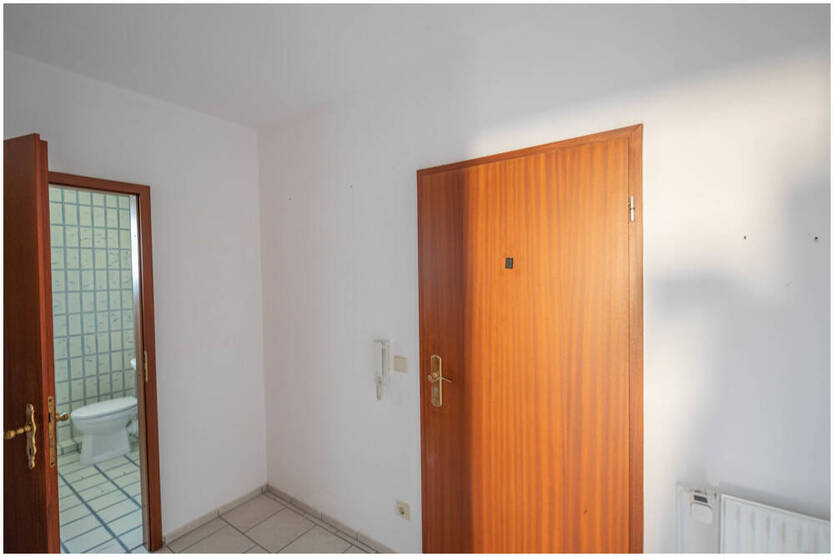 Familienfreundliche Etagenwohnung mit Balkon & Tiefgarage - 115 m² zum Wohlfühlen