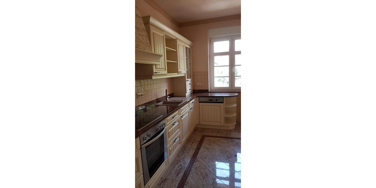 Etagenwohnung Leuna - 3 Zimmer, 83 m&sup2;, 759&euro; | Angebot:26381333