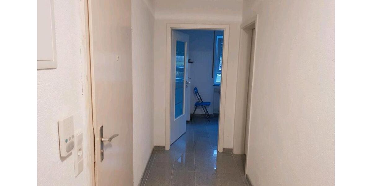 Erdgeschoßwohnung Sindelfingen Eichholz - 3 Zimmer, 77 m&sup2;, 1.100&euro; | Angebot:26535950