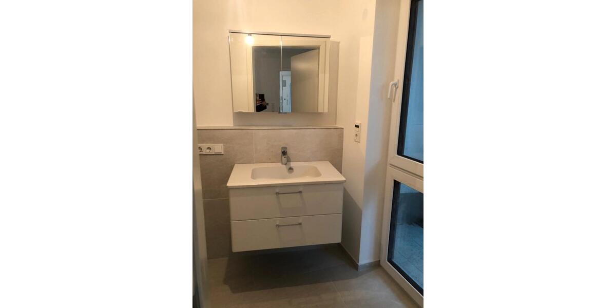 Einfamilienhaus Dreieich - 9 Zimmer, 300 m&sup2;, 4.390&euro; | Angebot:26615670