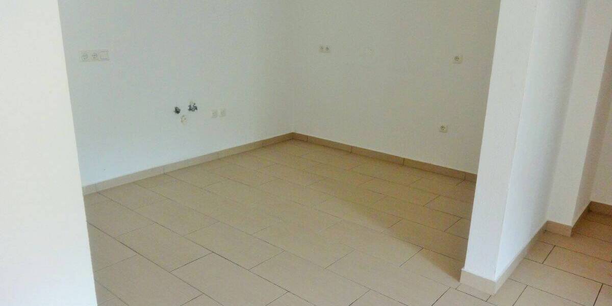 Etagenwohnung Amberg - 3 Zimmer, 92 m&sup2;, 700&euro; | Angebot:26607201
