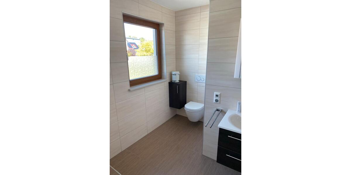 Dachgeschoßwohnung Freudenberg - 3 Zimmer, 120 m&sup2;, 960&euro; | Angebot:25641012