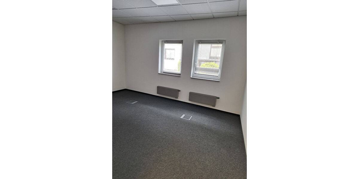 Gewerbeobjekt Oberursel - 5 Zimmer, 257 m&sup2;, 2.549&euro; | Angebot:25776590