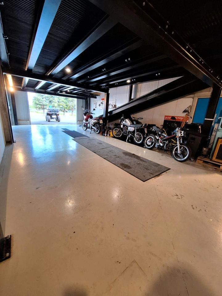 Halle mieten, Werkstatt für Motorrad Gewerbehalle, Lager, Garage