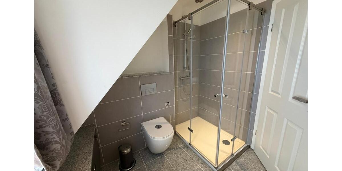 Dachgeschoßwohnung Molfsee - 4 Zimmer, 74 m&sup2;, 600&euro; | Angebot:24876335