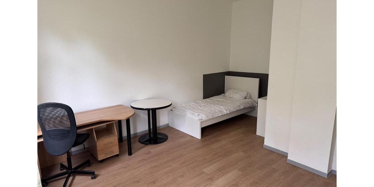 Etagenwohnung Northeim - 2 Zimmer, 45 m&sup2;, 700&euro; | Angebot:25052295