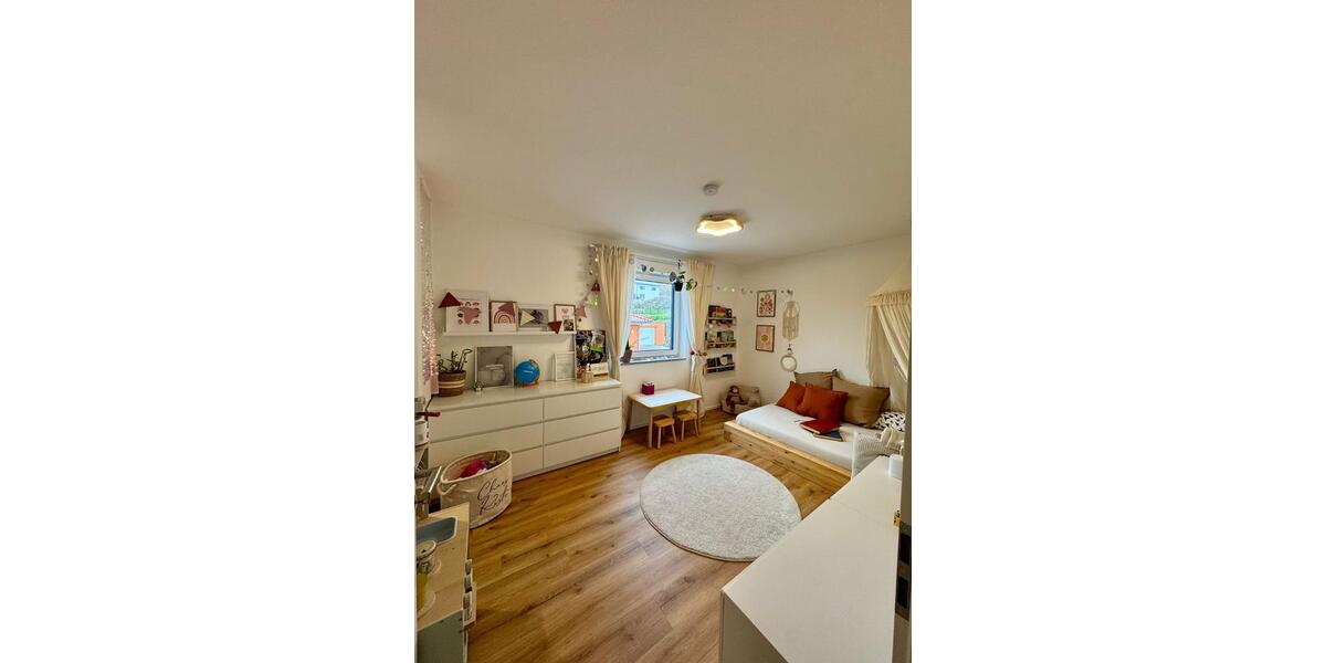 Etagenwohnung Roigheim - 4 Zimmer, 96 m&sup2;, 1.200&euro; | Angebot:26164677