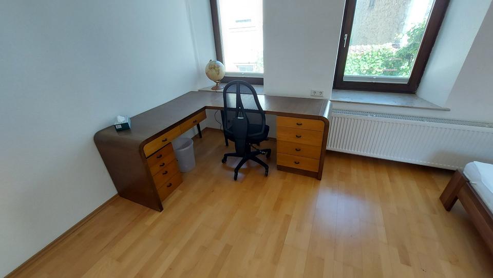 Wohnen auf Zeit Edenkoben - 3 Zimmer, 107 m&sup2;, 385&euro; | Angebot:25642414