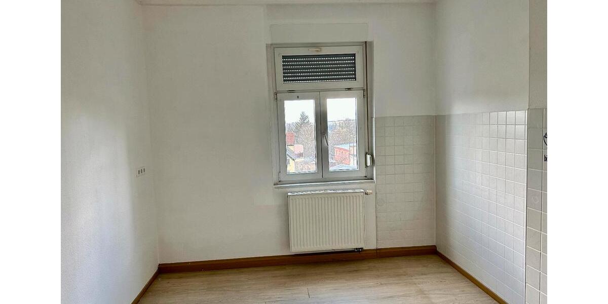 Etagenwohnung Zeulenroda-Triebes Triebes - 4 Zimmer, 100 m&sup2;, 600&euro; | Angebot:24114842