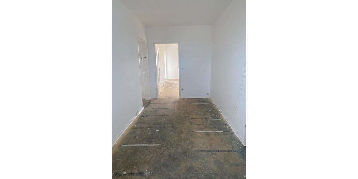 Etagenwohnung Wolfsburg Ehmen - 3 Zimmer, 80 m&sup2;, 617&euro; | Angebot:25992621