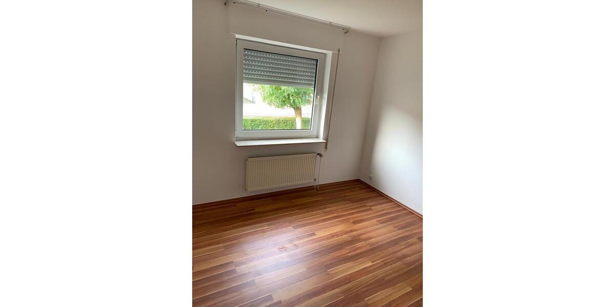 Etagenwohnung Bremen Vegesack - 3 Zimmer, 82 m&sup2;, 900&euro; | Angebot:26522887