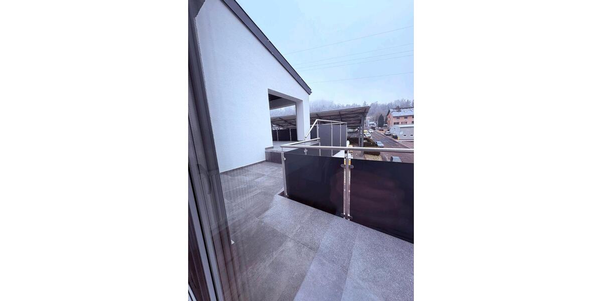 Wohnen auf Zeit Keltern - 13 Zimmer, 300 m&sup2;, 60&euro; | Angebot:25943591