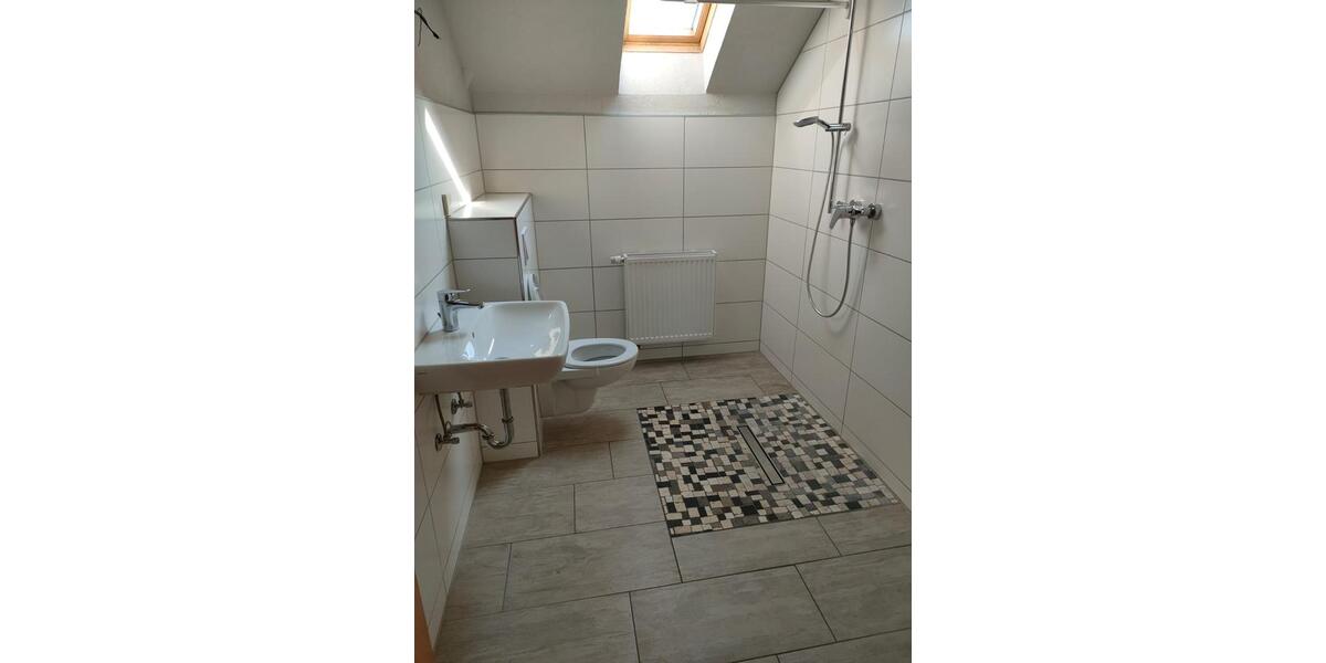 Etagenwohnung Höxter - 3 Zimmer, 80 m&sup2;, 450&euro; | Angebot:26693980