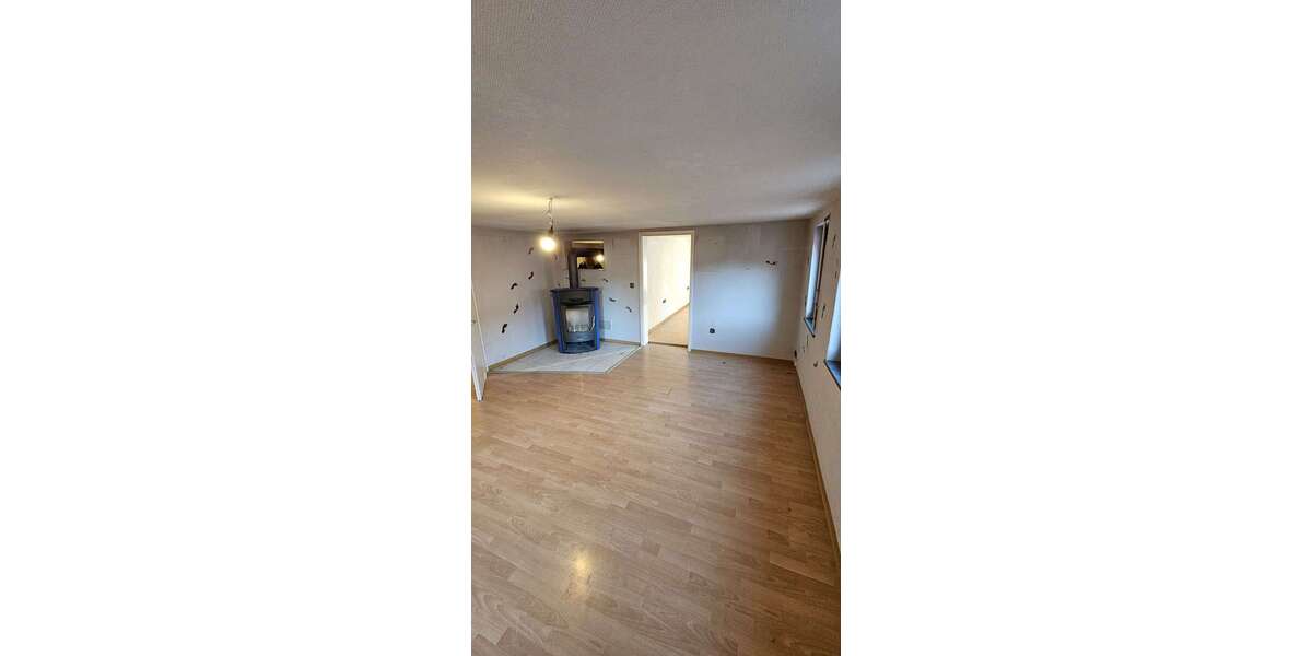 Haus zum Mieten in Mühlacker 1.950 € 252 m² 8 zimmer