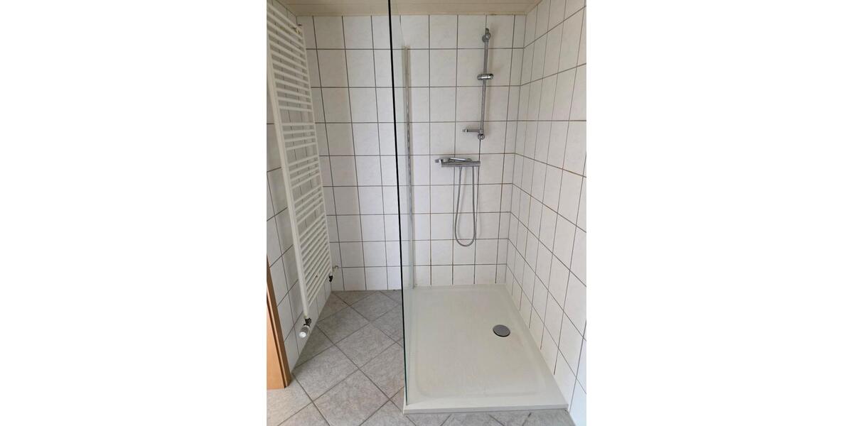 Einfamilienhaus Itzehoe - 3 Zimmer, 105 m&sup2;, 1.200&euro; | Angebot:26041407
